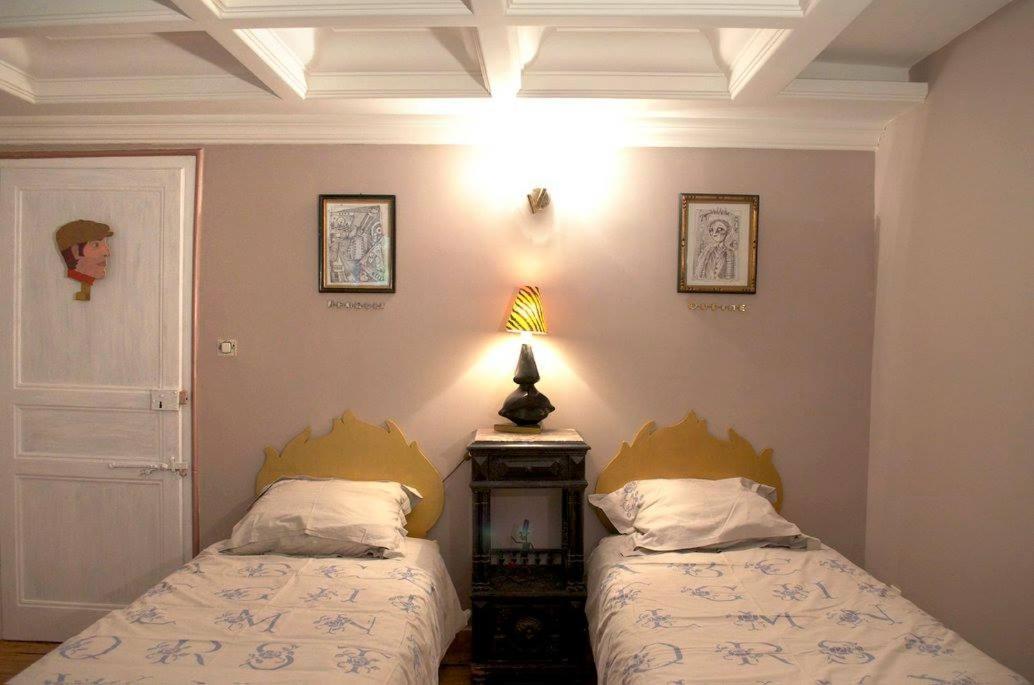 Bed and Breakfast Domaine des Papeteries à Plounevez-Moedec Extérieur photo